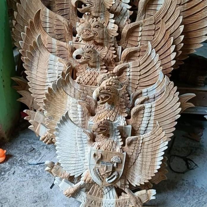 Jual Lambang Patung Garuda Pancasila Kayu Jati Patung Garuda Kayu Jati Shopee Indonesia