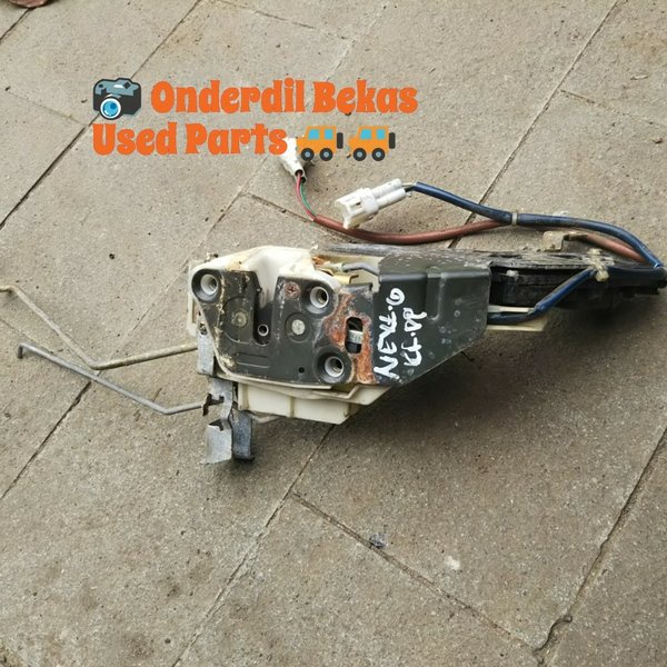 Jual Door Lock Kiri Depan Suzuki Baleno Next G Original 100 Shopee