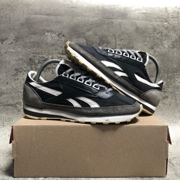 Jual REEBOK AZTEC ORIGINAL | Shopee Indonesia