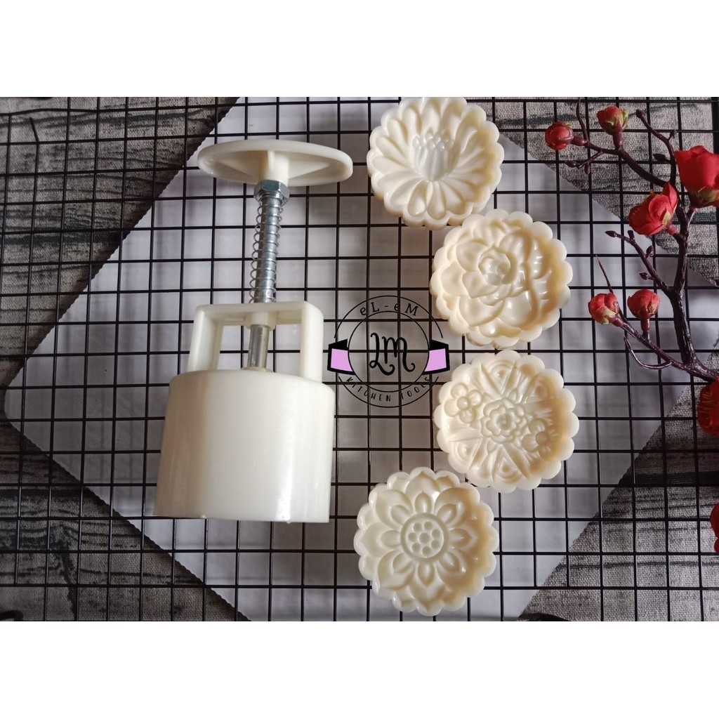 Jual CETAKAN MOONCAKE MOTIF BUNGA KUE BULAN 75 GR 75B-4L | Shopee Indonesia