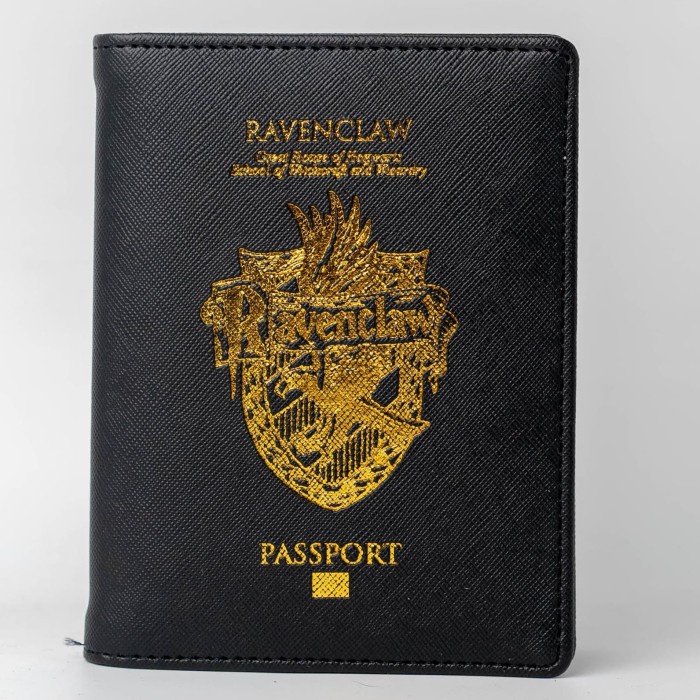 Jual PASSPORT COVER HARRY POTTER HOUSE RAVENCLAW 4 CARD SLOTS (BLACK