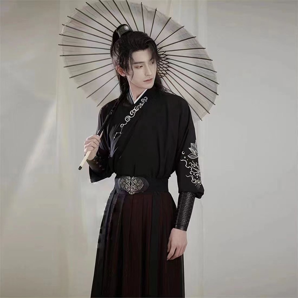 Jual Setelan Hanfu Dua Potong Pria, Gaya Kuno Tiongkok Baru Mendominasi ...