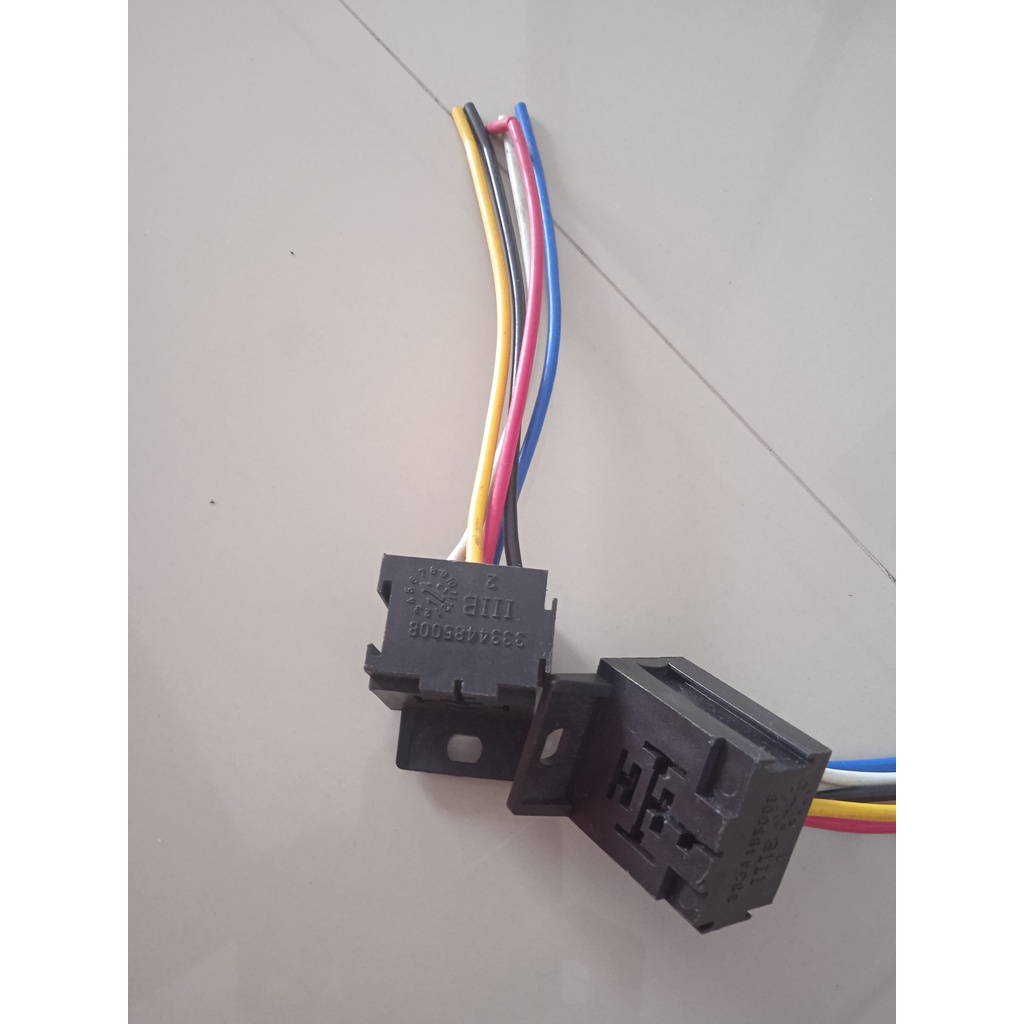 Jual soket relay kaki 5 hitam Shopee Indonesia