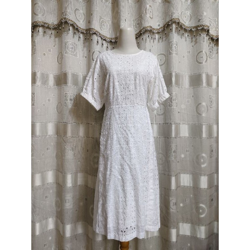 Jual Dress katbol putih preloved lengan pendek | Shopee Indonesia