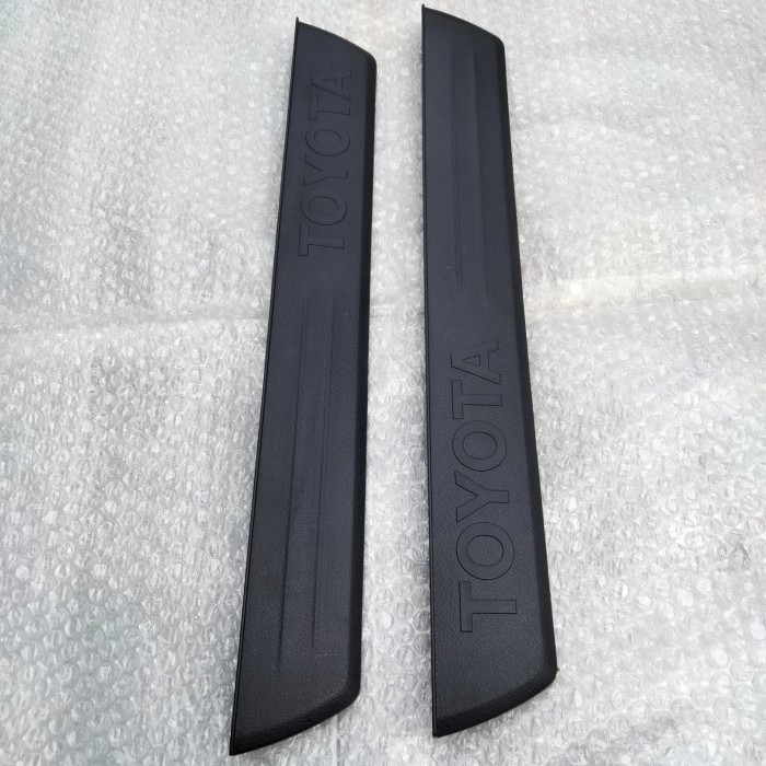 Jual SILL PLATE TOYOTA INNOVA ZENIX ORIGINAL | Shopee Indonesia