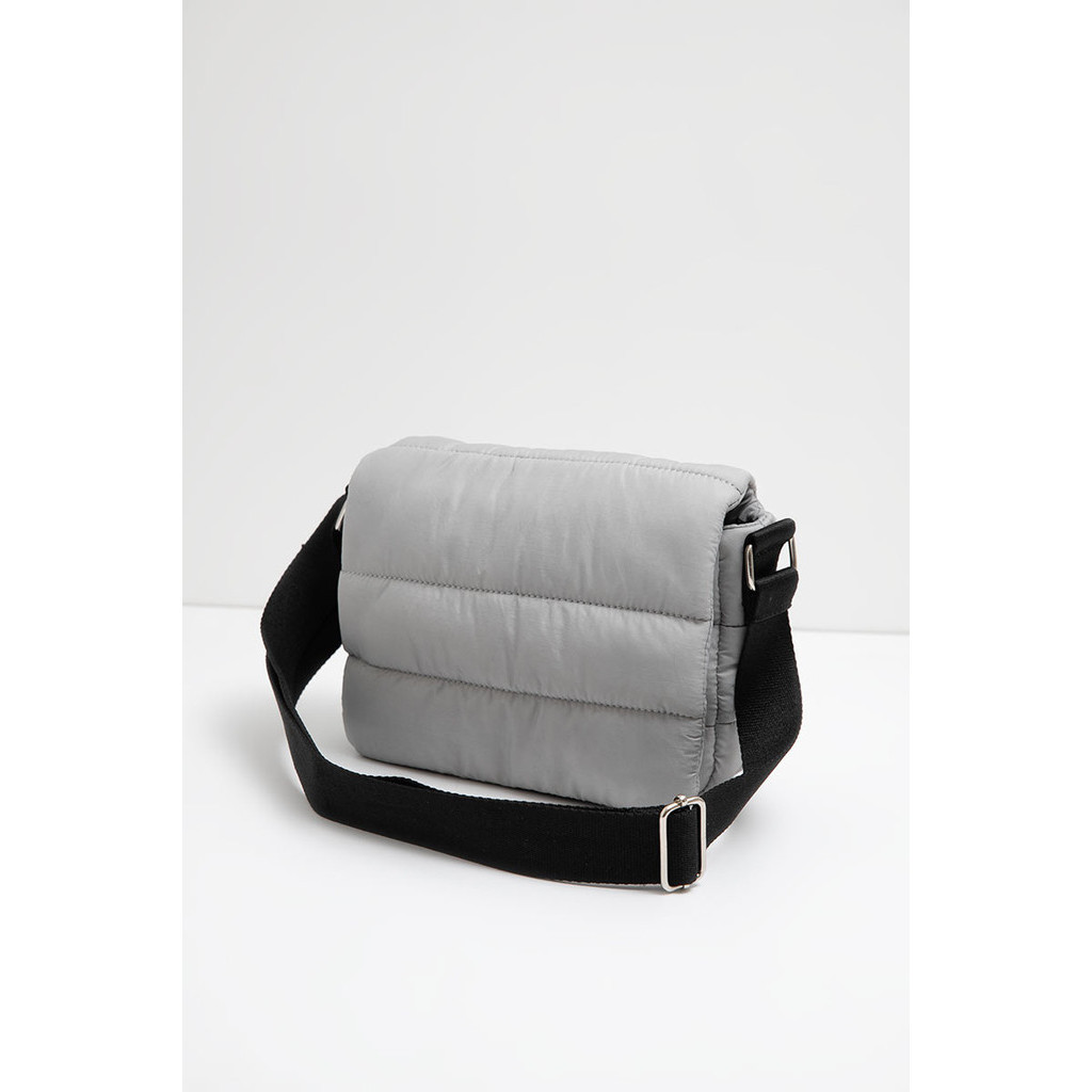 Berrybenka sling bag cheap