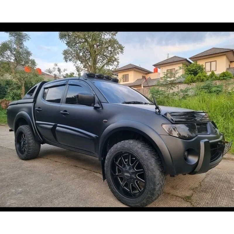 Jual OVER FENDER MITSUBISHI STRADA TRITON NEW MODEL ORI TAHUN 2017-2019 ...