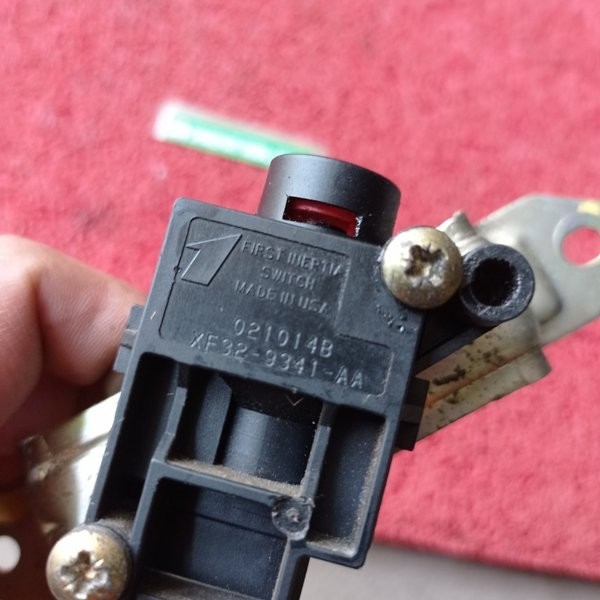 Jual First Inertia Switch Ford Escape Gen 1 V6 Xlt Original Copotan ...
