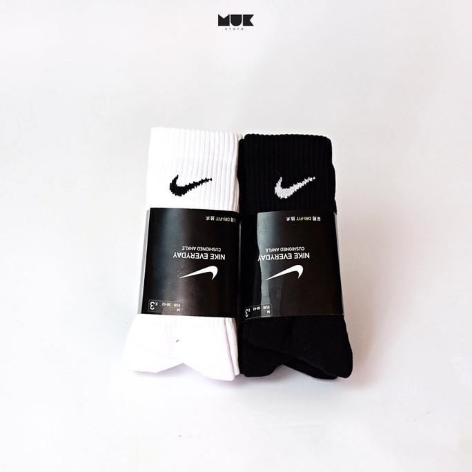 Nike performance cotton undefined cushioned