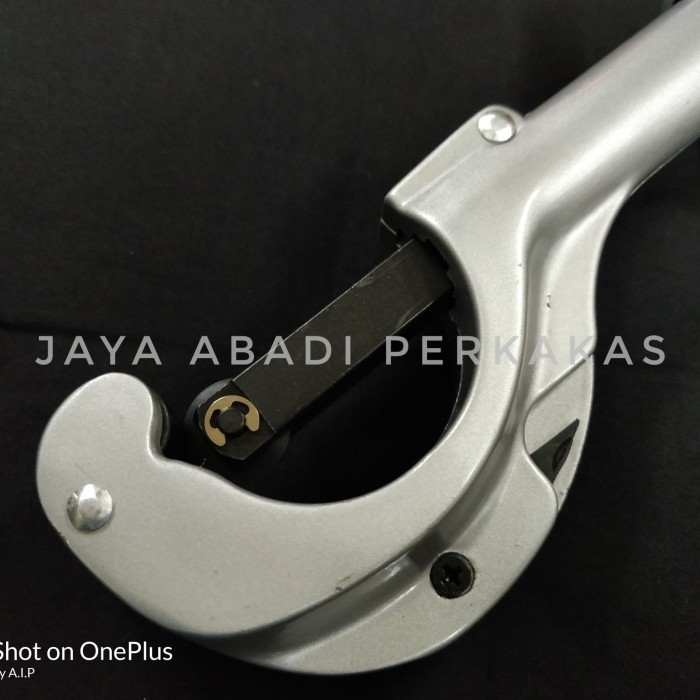 Jual TUBE CUTTER / ALAT PEMOTONG PIPA TEMBAGA KWT -107 | Shopee Indonesia