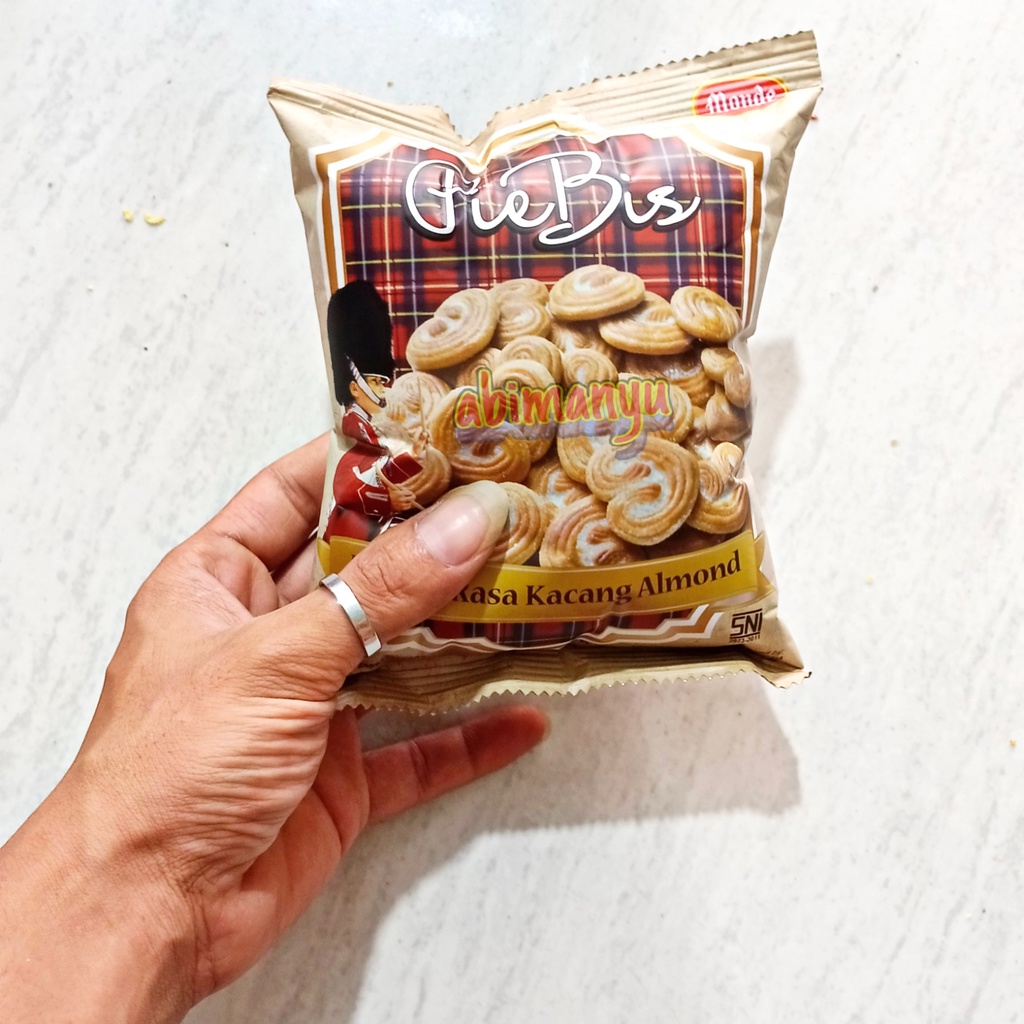 Jual biskuit monde piebis almond 40gr | Shopee Indonesia