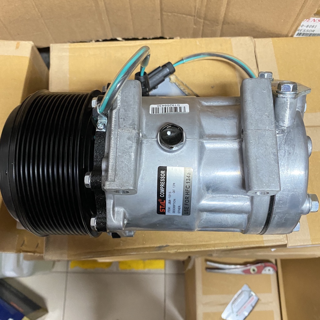 Jual Kompresor Compressor AC CAT 320D Caterpillar 12 PK Original STAL ...