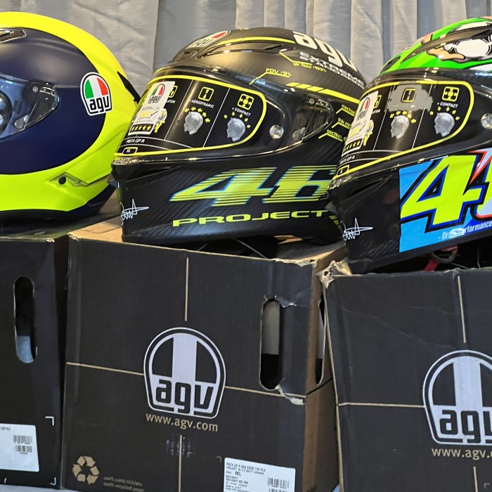 Harga agv pista gpr hot sale carbon