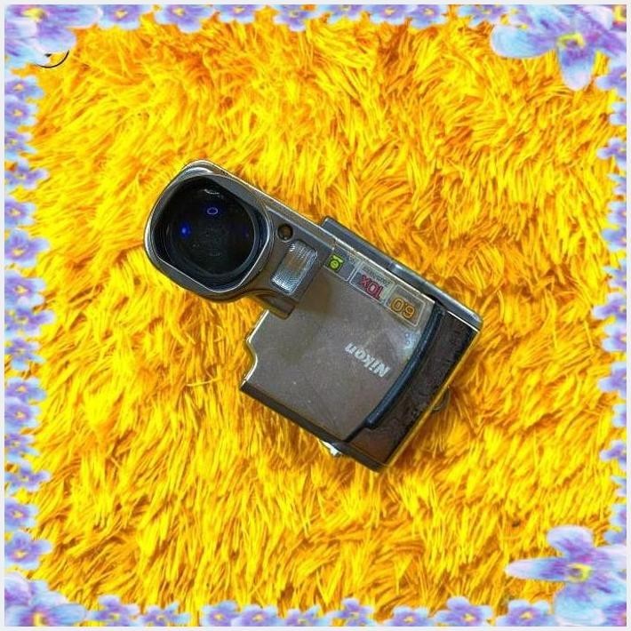 Jual [TPS] KAMERA JADUL MURAH DIGITAL ANALOG NIKON COOLPIX S4 ( DISPLAY