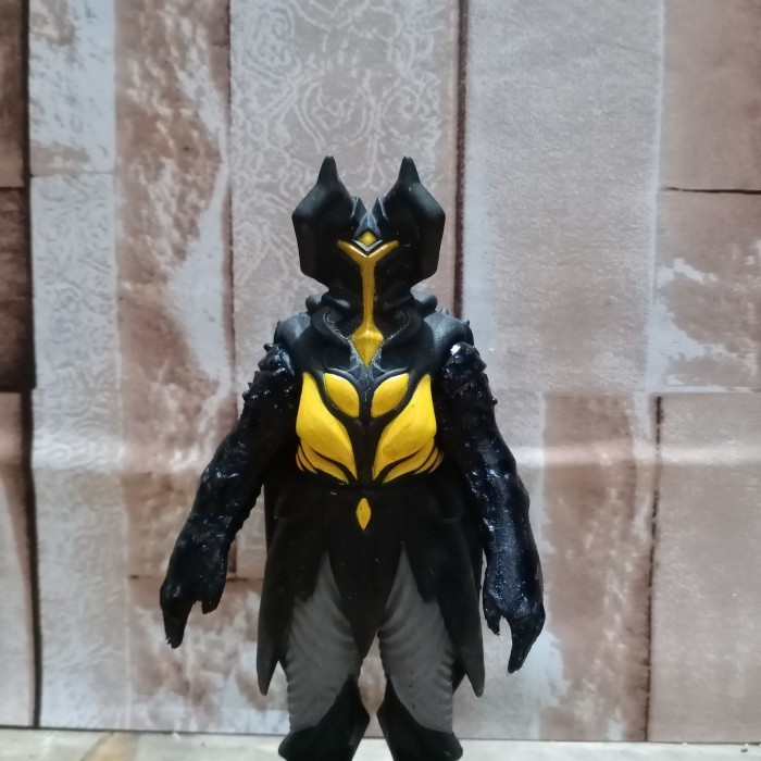 Jual TOP figure ex zetton ultra monster kaiju Ultraman mebius gaiden ...