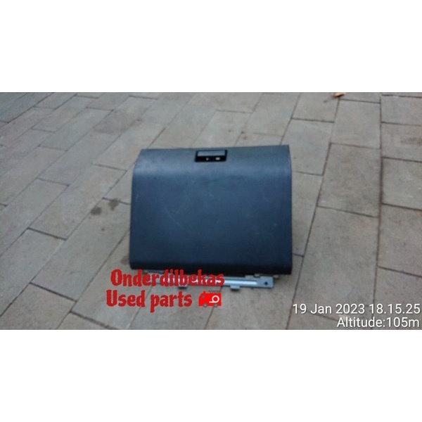 Jual Laci Glove Box Mitsubishi Lancer Gti Dan Gan Bergaransi Shopee