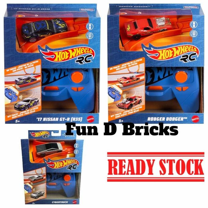 Jual Hot Wheels RC Cybertruck 17 Nissan GTR Rodger Dodger Remote
