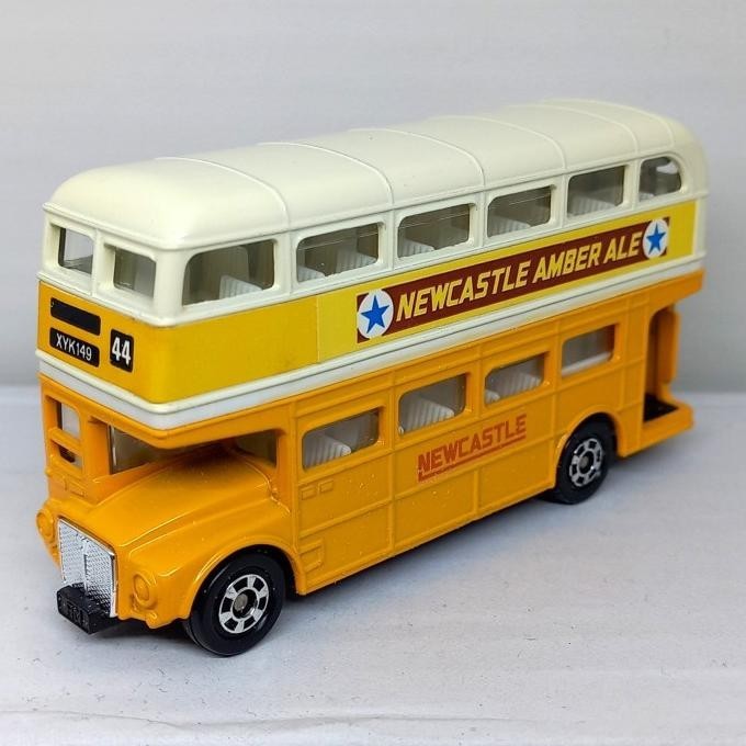 Jual Tomica Tomy Long Tomica Bus Newcastle Amber Ale Yellow By Tomy 