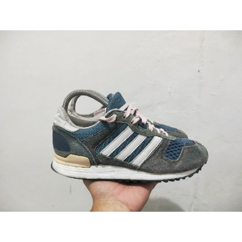 Adidas zx 700 clearance harga