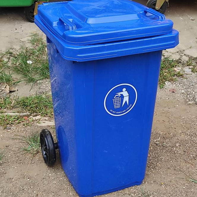 Jual Tempat Sampah Besar Roda Bahan Fiber Terbaik Kapasitas 240 Ltr ...