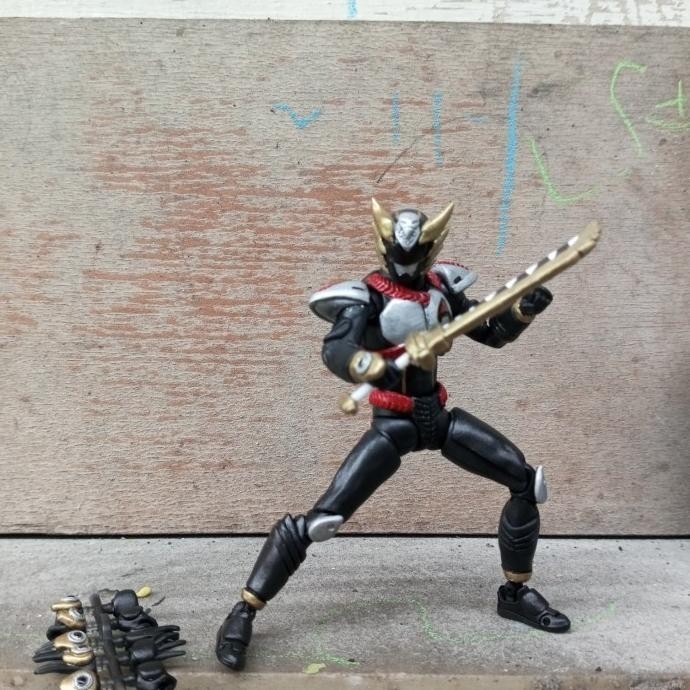 Jual (RIOH) ACTION FIGURE CUSTOM SHF AZAZEL SATRIA GARUDA BIMA X KAMEN ...