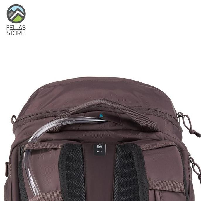 Jual Rei Co-Op Ruckpack 30L Raisin | Shopee Indonesia