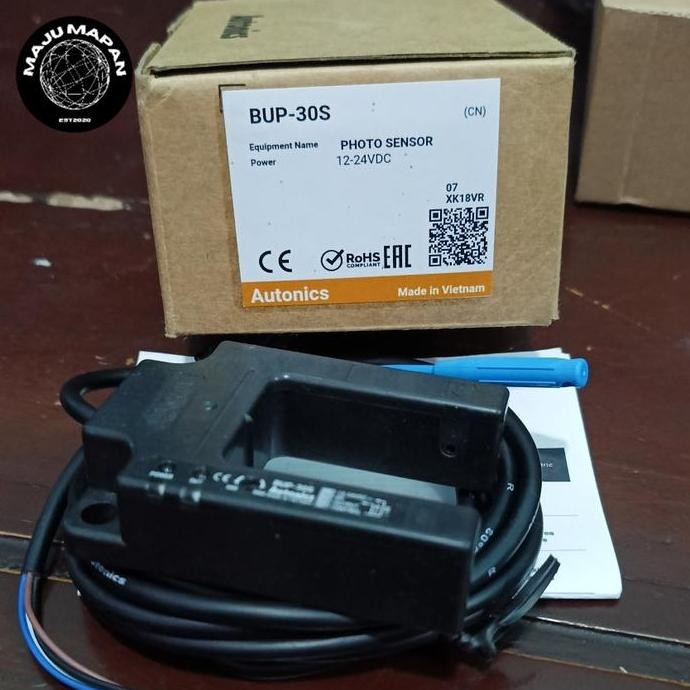 BUP-30 BUP 30 1pcs NEW Autonics sensor New in box #F8