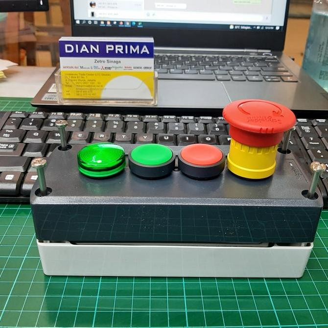 Jual Schneider Control Box Isi Emergency Stop Start Nc Nc No Pilot Lamp ...
