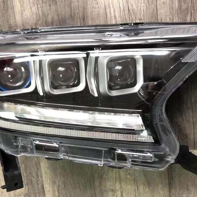 Jual Headlamp Ford Ranger T7 T8 dan Raptor | Shopee Indonesia