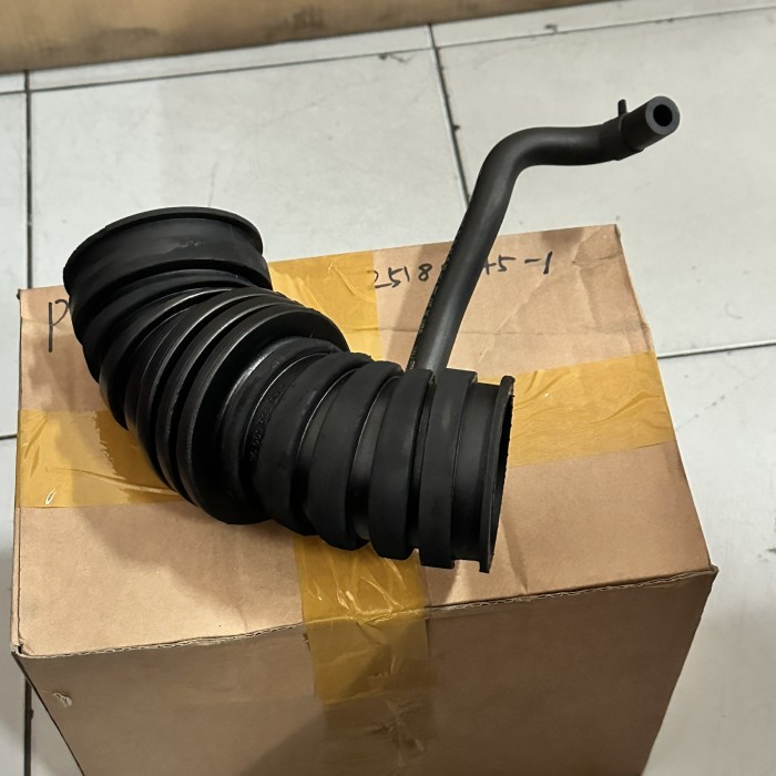 Jual Selang Tabung Filter Udara Chevrolet Estate Optra Magnum Original ...