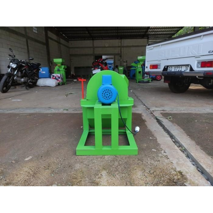 Jual Mesin Chopper Mini C1000 Pencacah Rumput Pakan Sapi Domba + Dinamo ...