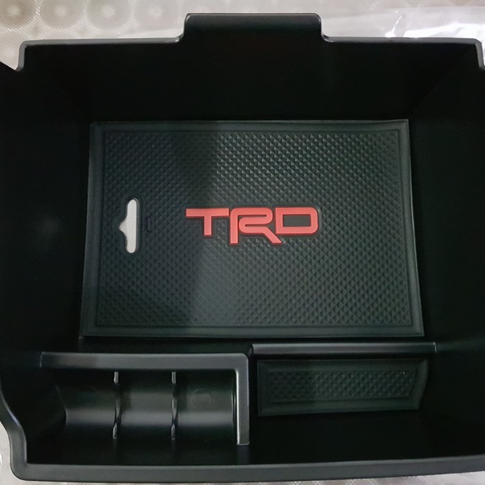 Jual Consule Box Innova Reborn/Multitray Center Console box inova ...