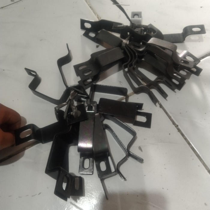 Jual BREKET ROOF RACK BAGASI ATAS MOBIL MERK FOKSO HUMMER TRD SPORTIVO ...