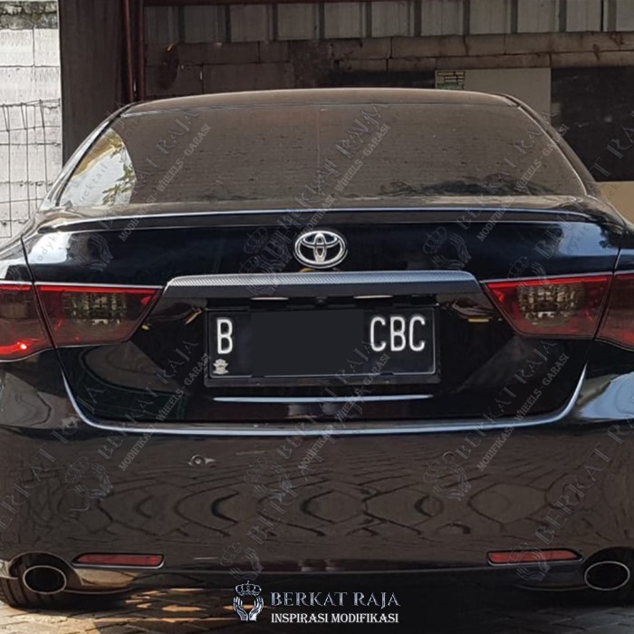 Jual SPOILER DUCKTAIL TOYOTA MARK X REIZ 2010 - 2017 ( PLASTIK ABS ...