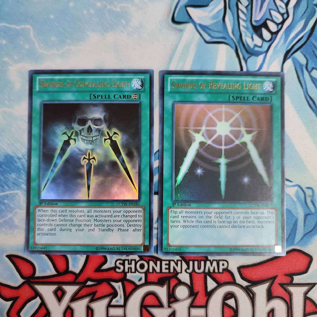 Konami YuGiOh TCG Near Mint Yu-Gi-Oh! TCG Card Lot - Swords Of