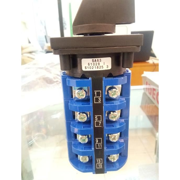 Jual Selector Switch / Rotary Switch Salzer 4P 63A ON-OFF | Shopee ...