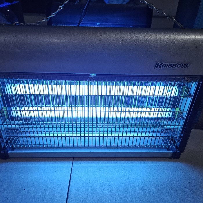 Jual Krisbow insect killer pembasmi serangga 2x15w bekas pakai ...