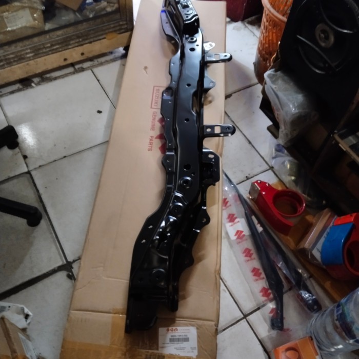 Jual PANEL ATAS RADIATOR/BULLHEAD SUZUKI ALLNEW ERTIGA ORI SGP | Shopee ...