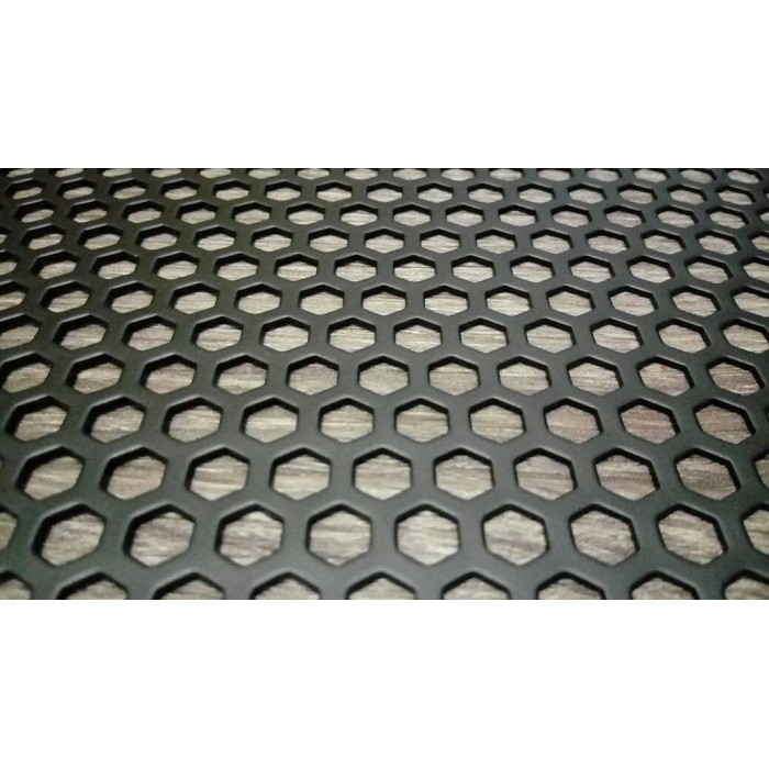 Jual Ram - Grill Speaker Hitam uk.118 cm x 54 cm | Shopee Indonesia