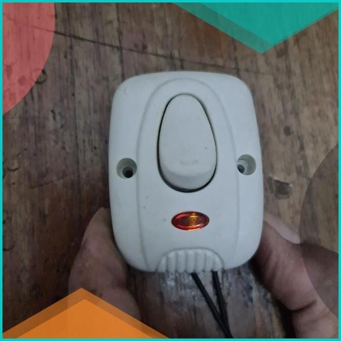 Jual saklar on off stop kontak out bo duduk saklar lampu led 140BZ4 ...