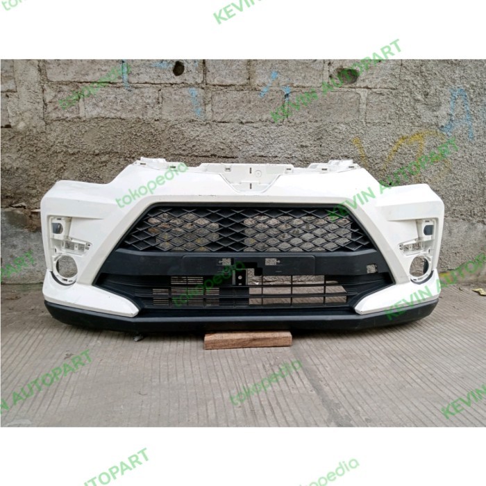 Jual BUMPER BEMPER DEPAN TOYOTA RAIZE | Shopee Indonesia