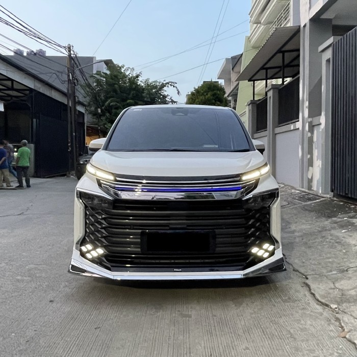 Jual BODYKIT MODELLISTA TOYOTA VOXY 90 2022 - UP | Shopee Indonesia