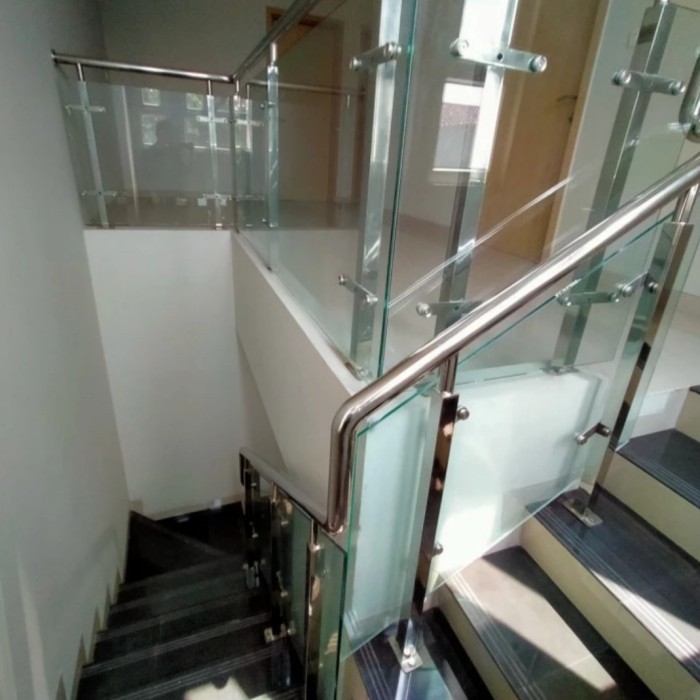 Jual Raling Reling Railing balkon Tangga Stainless 304 + Kaca Tempered ...