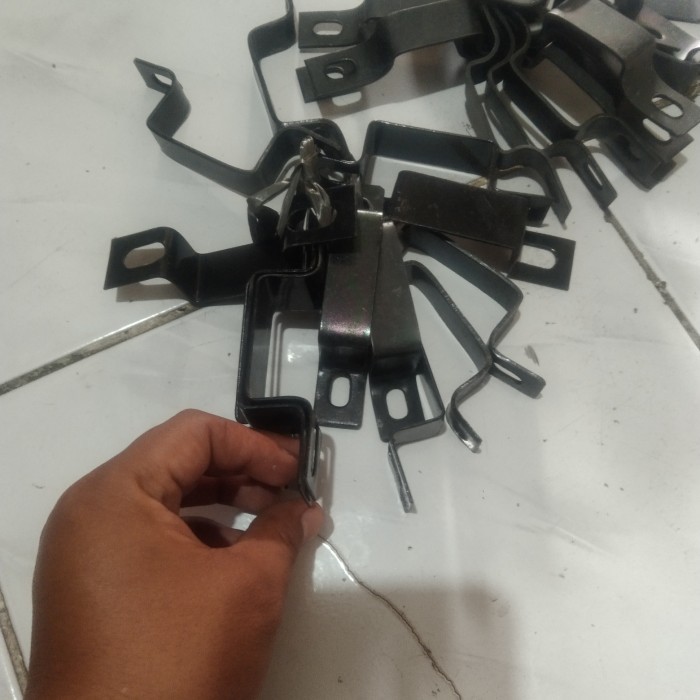 Jual BREKET ROOF RACK BAGASI ATAS MOBIL MERK FOKSO HUMMER TRD SPORTIVO ...