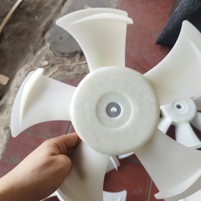Jual Kipas Baling Daun Fan Radiator Honda Brio Freed Jazz S RS GE8 City ...
