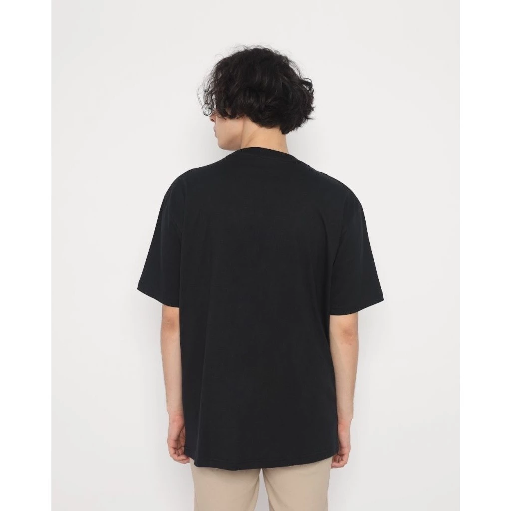 Kaos Polos Pria Hitam Erigo Cotton Combed 24s Basic Premium foto 3