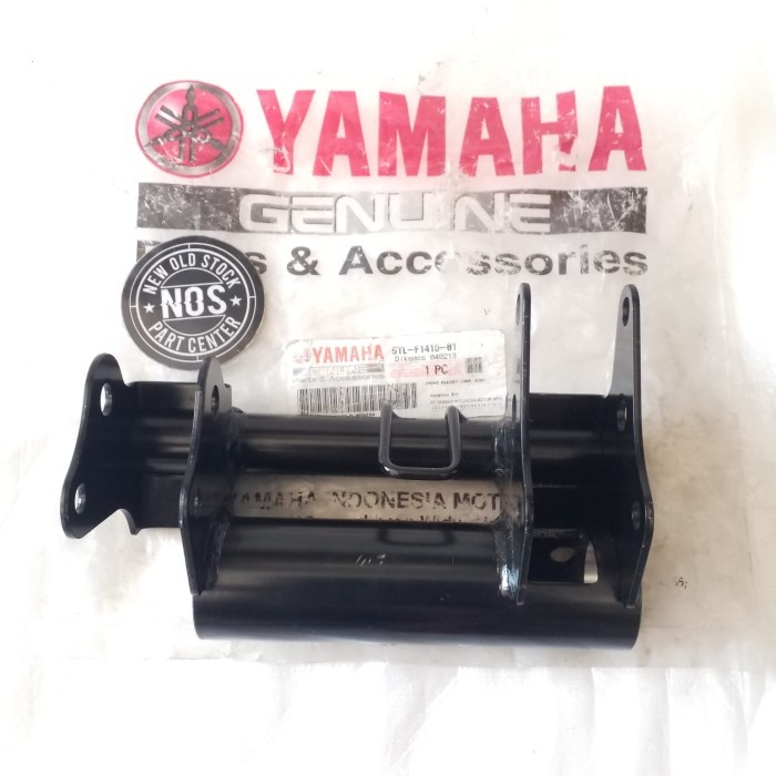 Jual Bracket Dudukan Engine Mounting Comp Yamaha Mio Old Mio Sporty ...