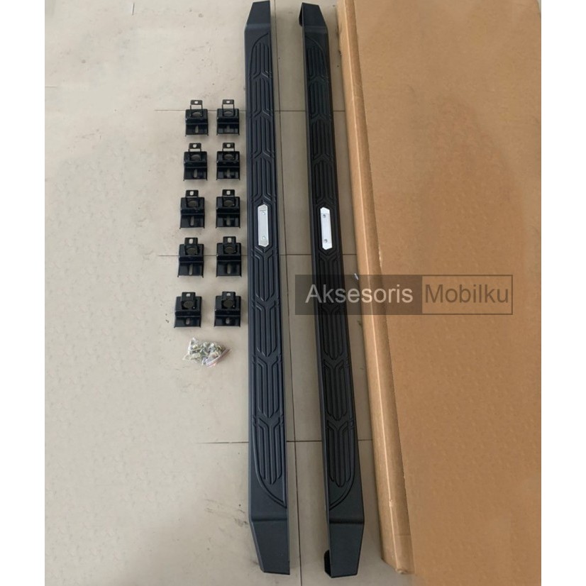 Jual Footstep Innova Zenix Logo Hitam Style Import | Shopee Indonesia