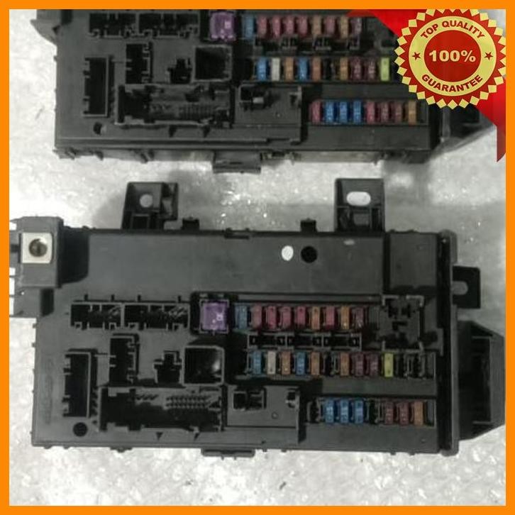 Jual [CPP] BOX SIKRING DALAM TOYOTA AVANZA XENIA ORIGINAL | Shopee ...