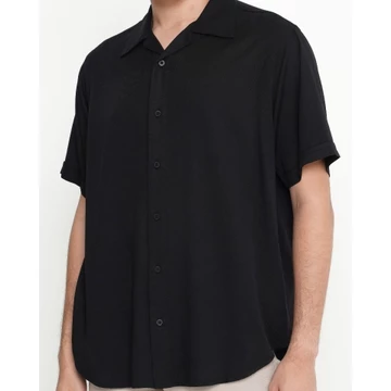 Erigo Short Shirt Jazlyn Black Kemeja Lengan Pendek Rayon Unisex